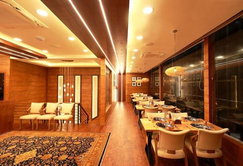 호텔 Wooden Ecr Sea Resort