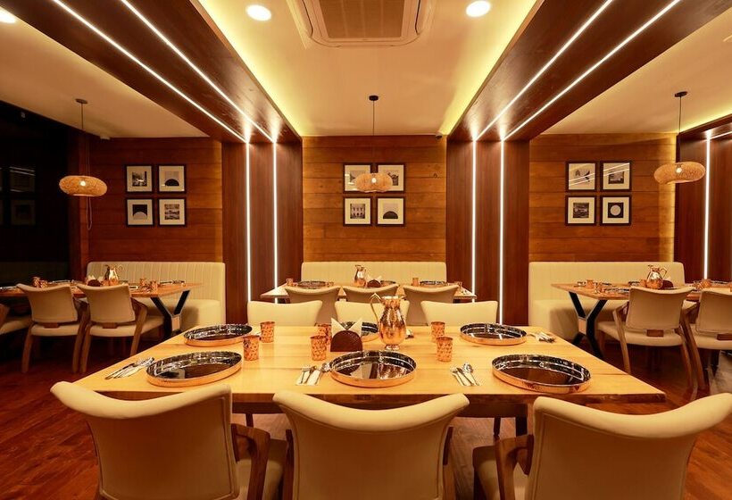 호텔 Wooden Ecr Sea Resort