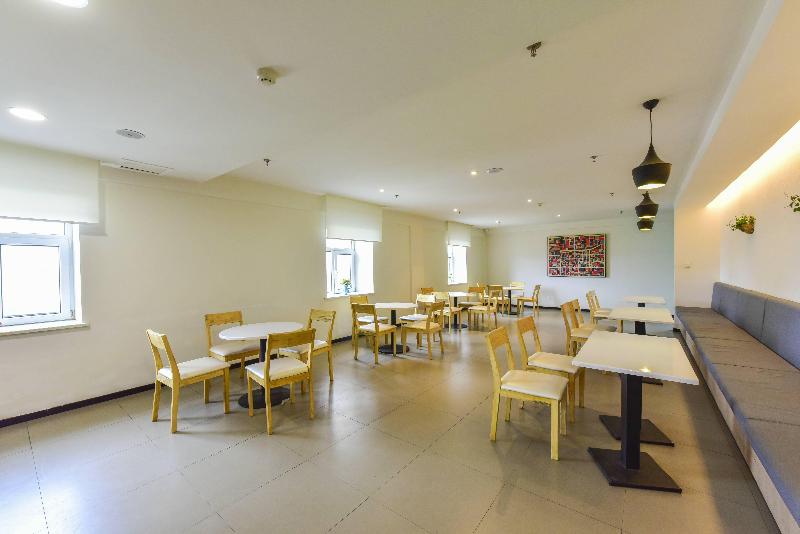 Hanting Hotel Xining Fengqing Road Convention And Exhibition Center