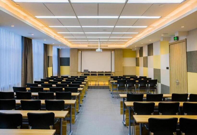 Hanting Premium Hotel Tonghua Jiangnan Meikailong