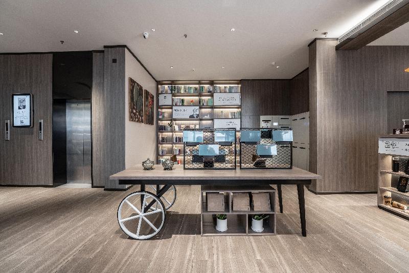 Hanting Hotel Changsha Railway Station Metro Station