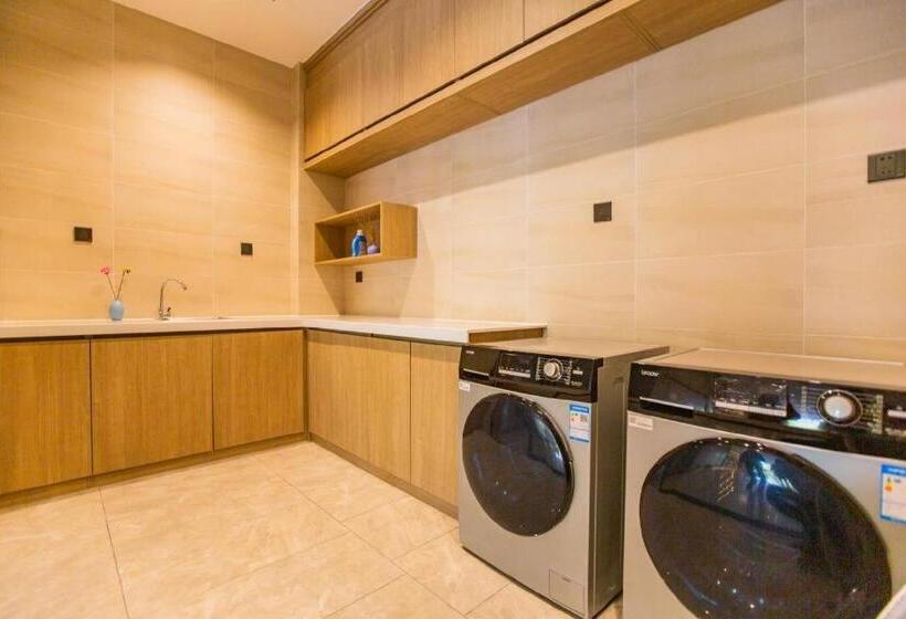 Hanting Premium Hotel Haining China Leather City