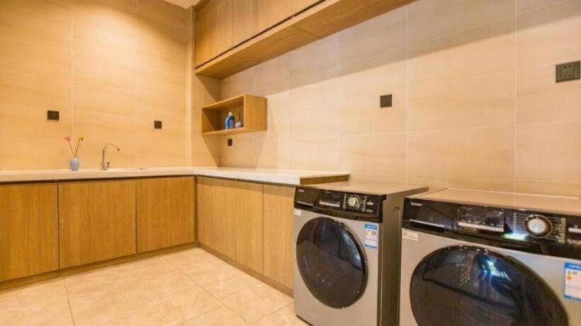 Hanting Premium Hotel Haining China Leather City