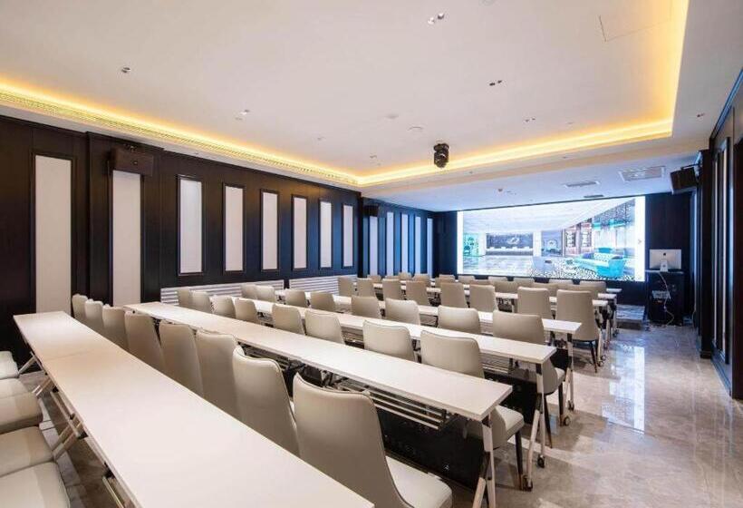 Xana Deluxe Hotel Harbin Central Street