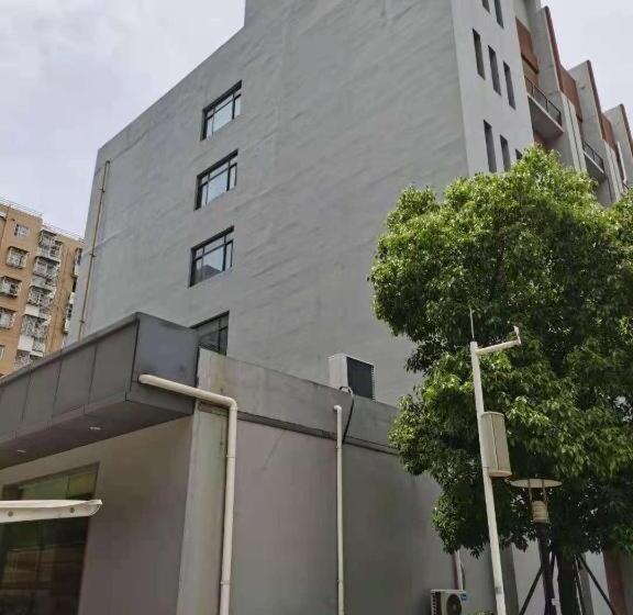 Ji Hotel Nanjing Pukou Xinpu Road