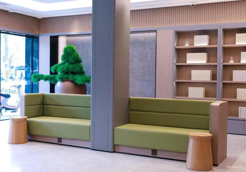 Ji Hotel Shanghai Jinqiao Yunshan Road