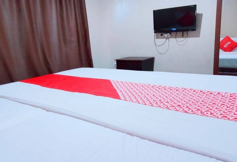 هتل Putri Gading 2 By Oyo Rooms