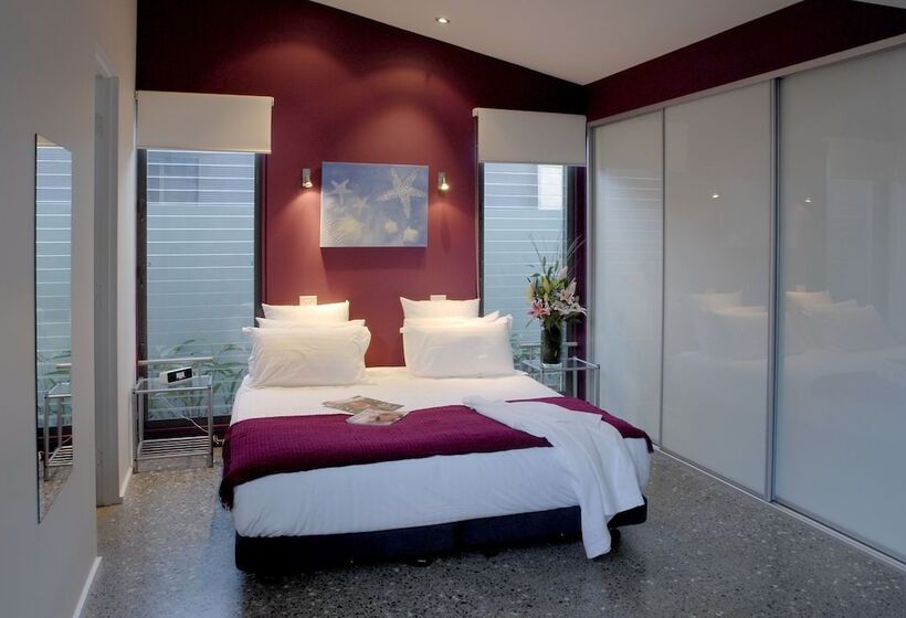 By The Beach B&b Self Contained Apartments