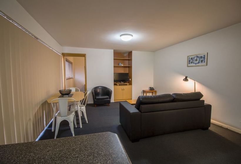 酒店 96 On Arthur Apartments