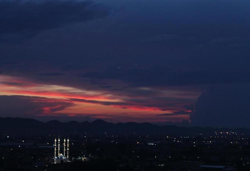 בית מלון כפרי Aleksandrus Jardin