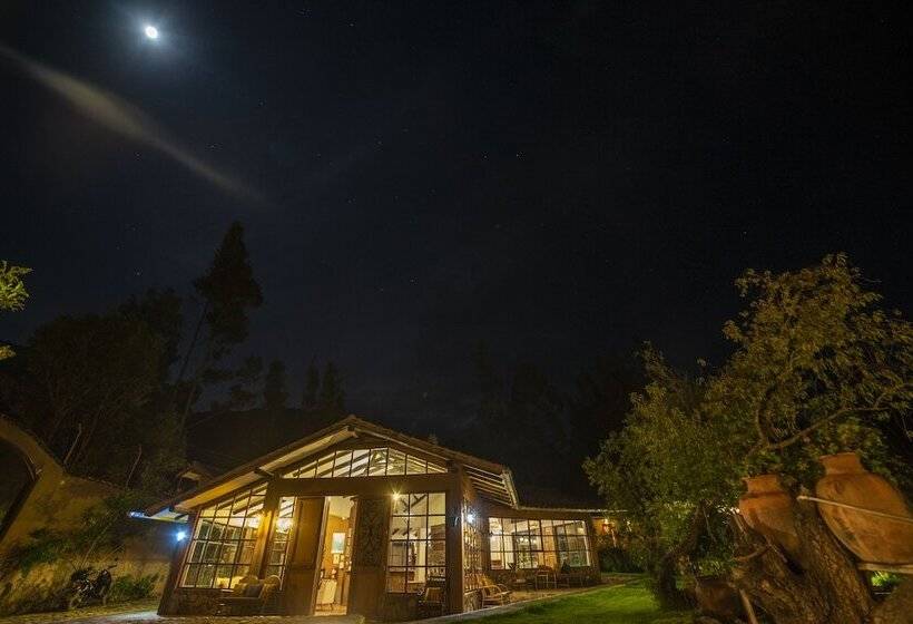 هتل Andean Wings Valley