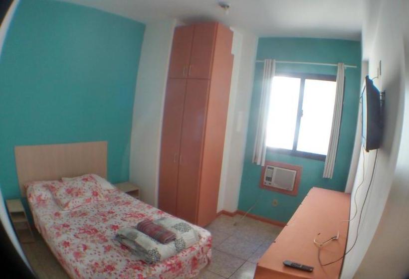 בית מלון כפרי Apart  Manhattan