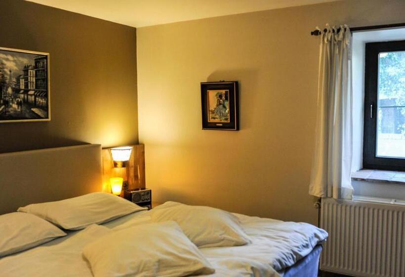 فندق B&b De Dubbelmolen