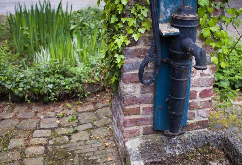 فندق B&b De Dubbelmolen