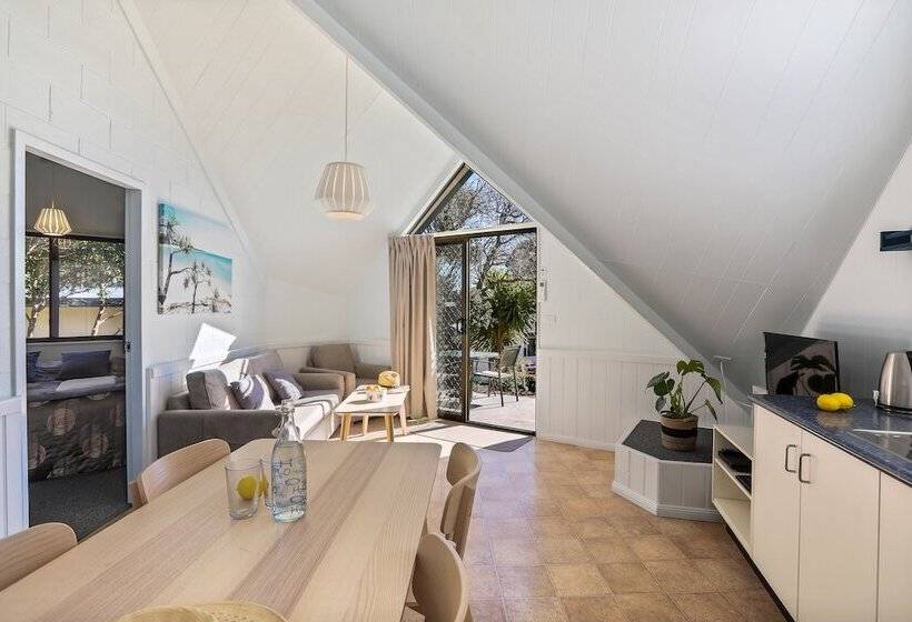 בית מלון כפרי Beach Cabins Merimbula