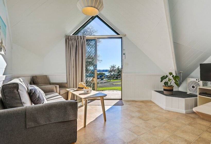 בית מלון כפרי Beach Cabins Merimbula