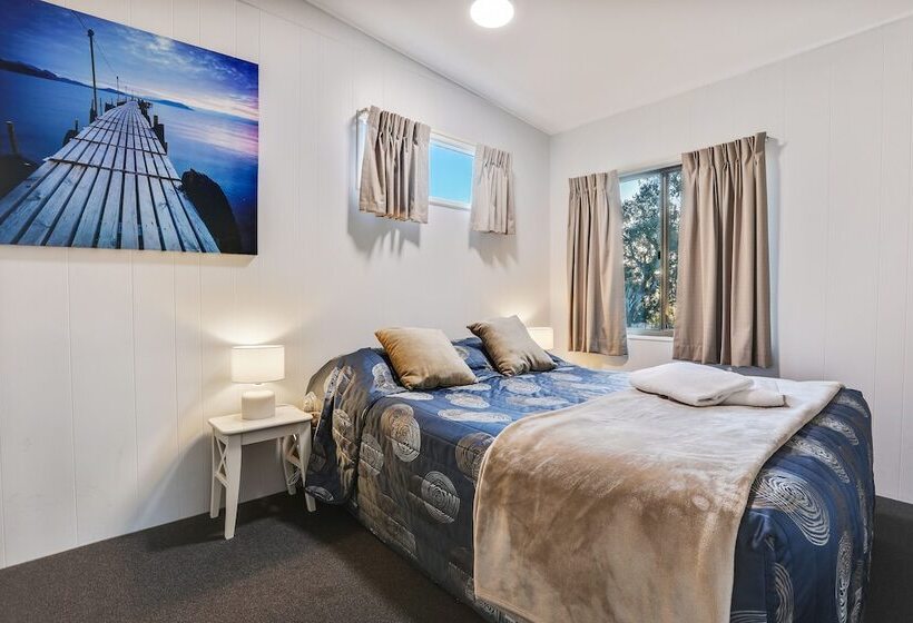 בית מלון כפרי Beach Cabins Merimbula