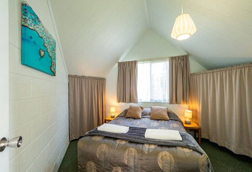 فندق Beach Cabins Merimbula