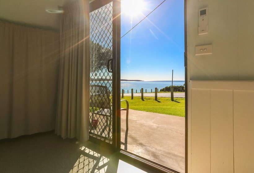 בית מלון כפרי Beach Cabins Merimbula