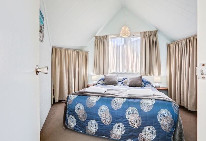 בית מלון כפרי Beach Cabins Merimbula