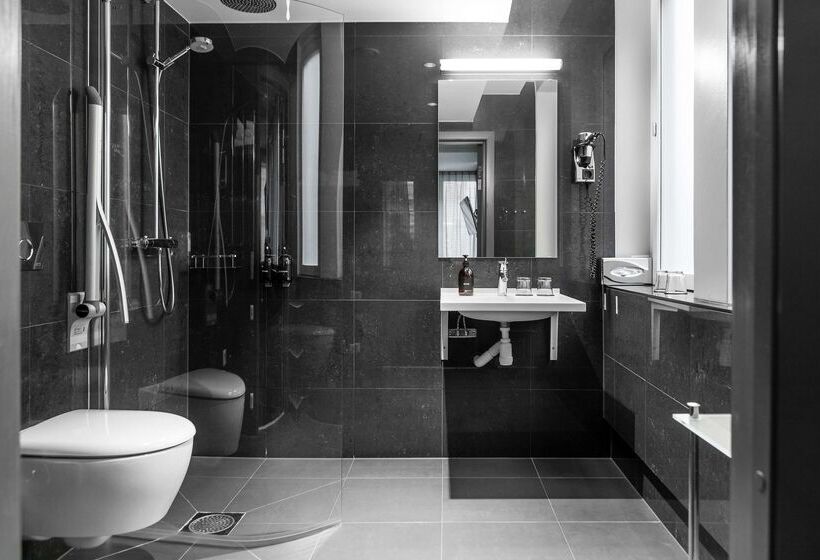 هتل Best Western And
