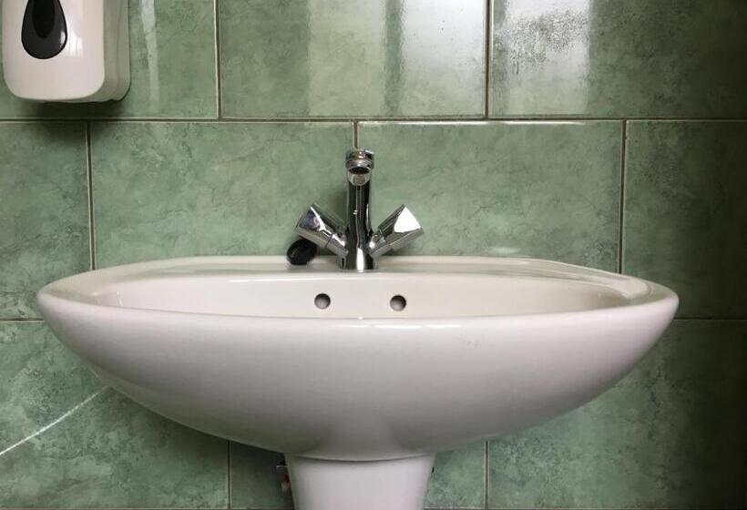 호텔 Bristol Cottages Kilimanjaro