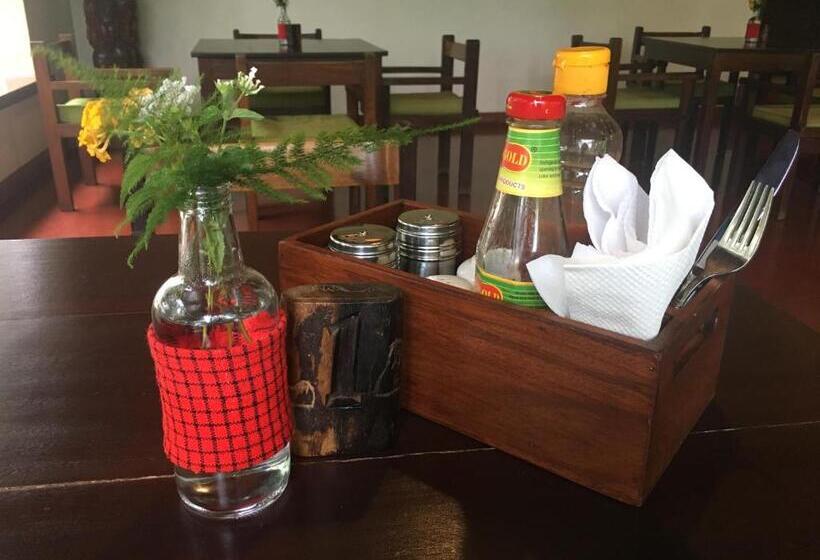 호텔 Bristol Cottages Kilimanjaro