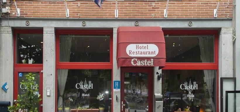 호텔 Castel