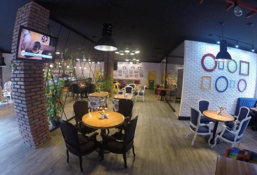 هتل Cinema Boutique