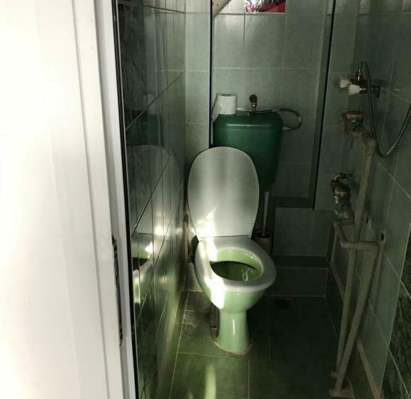 בית מלון כפרי City Hostel Sofia