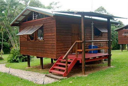 בית מלון כפרי Daintree Rainforest Bungalows