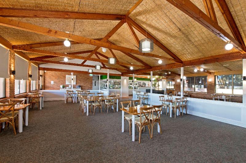 هتل Econo Lodge Savannah Park Tamworth