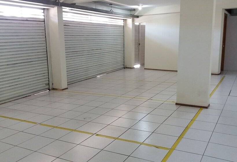 Отель Edifício Metropolis