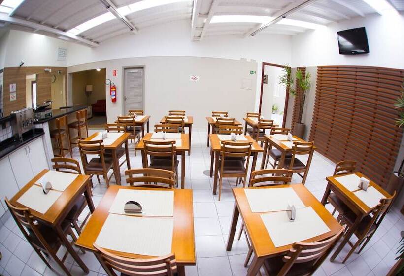 בית מלון כפרי Esplanada