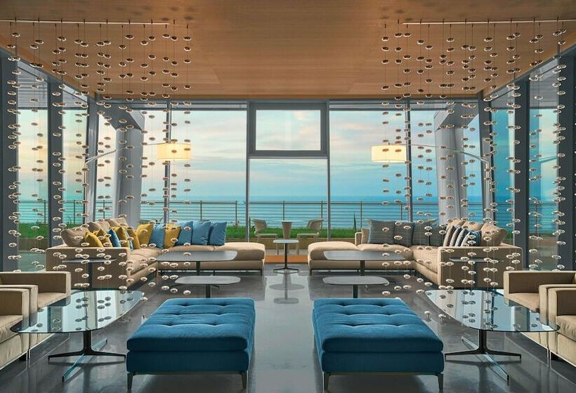 هتل Four Points By Sheraton Oran