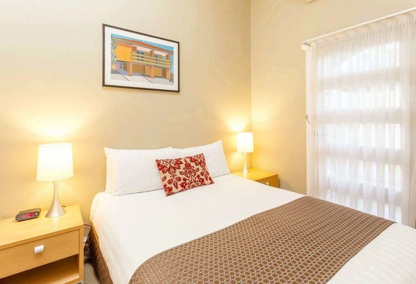 בית מלון כפרי Globe Apartments