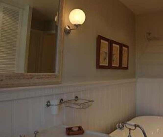 Отель Guest House Huyze Die Maene