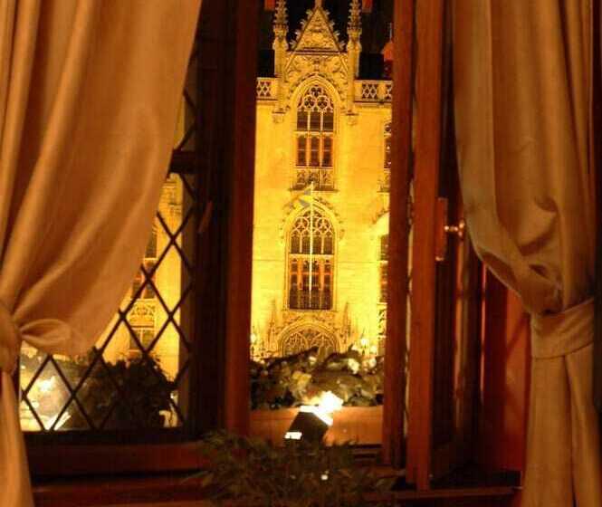 Отель Guest House Huyze Die Maene