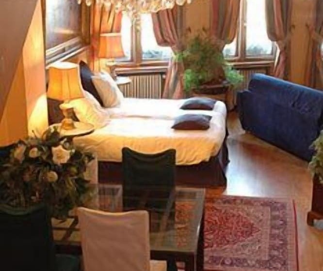 Отель Guest House Huyze Die Maene