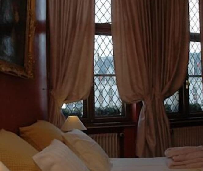 Отель Guest House Huyze Die Maene