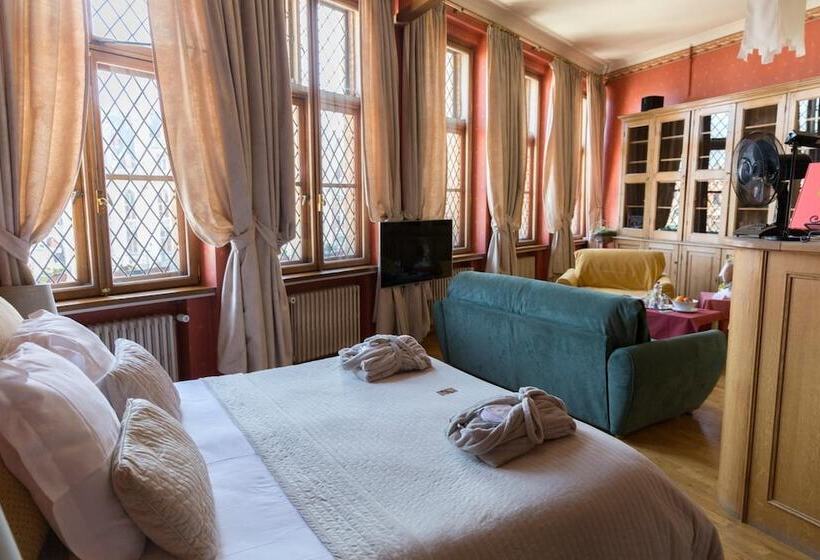 Отель Guest House Huyze Die Maene