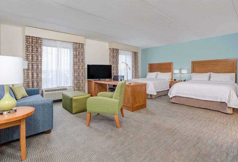 فندق Hampton Inn & Suites Manchester