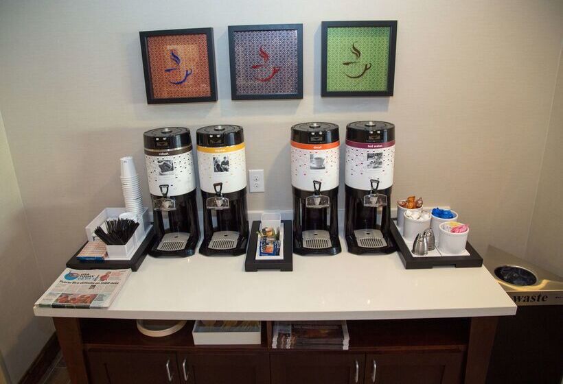 בית מלון כפרי Hampton Inn & Suites Mckinney