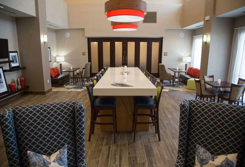 בית מלון כפרי Hampton Inn & Suites Mckinney