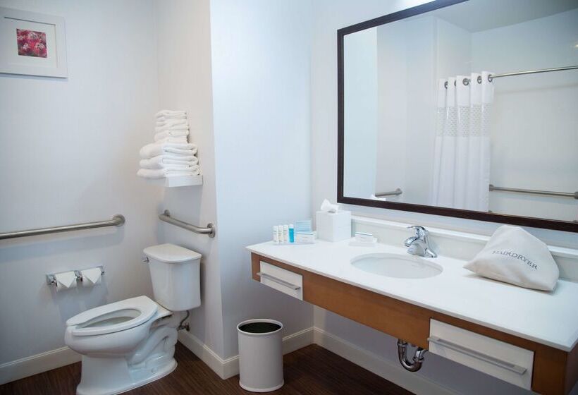 בית מלון כפרי Hampton Inn & Suites Mckinney