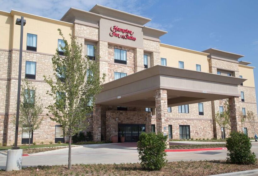 בית מלון כפרי Hampton Inn & Suites Mckinney