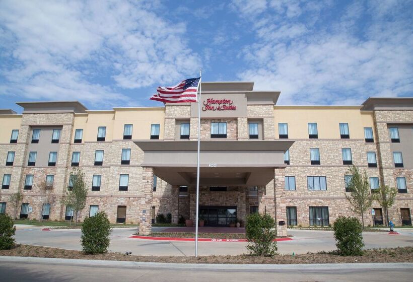 בית מלון כפרי Hampton Inn & Suites Mckinney