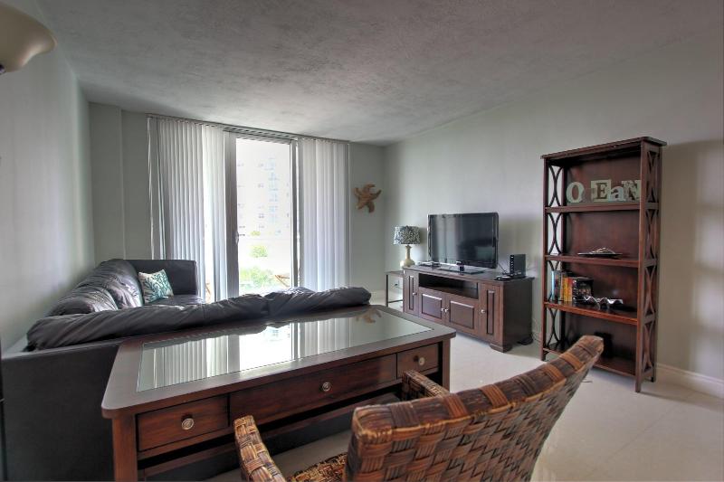 酒店 Hollywood Condos