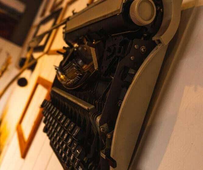 هتل Hostel Like Quijote