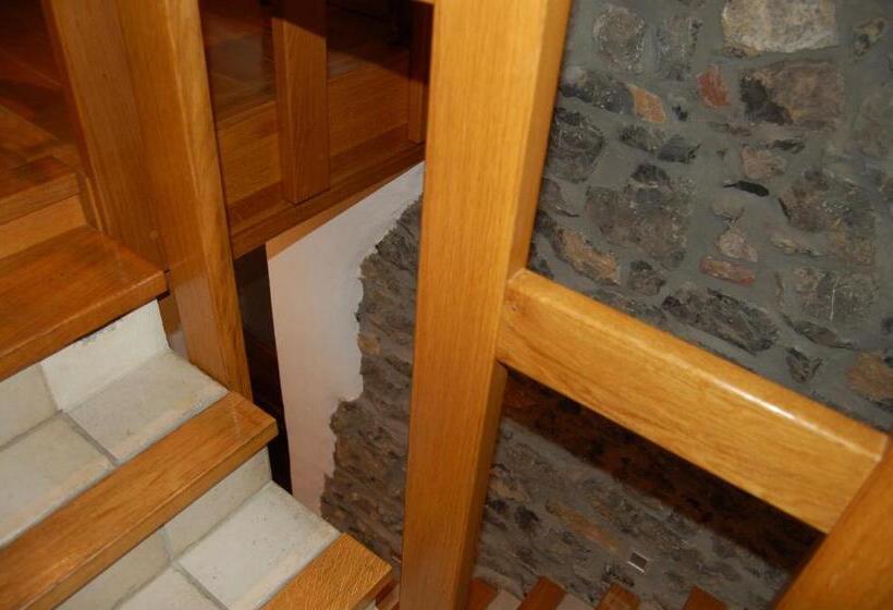 هتل Hôtel/restaurant à La Ferme